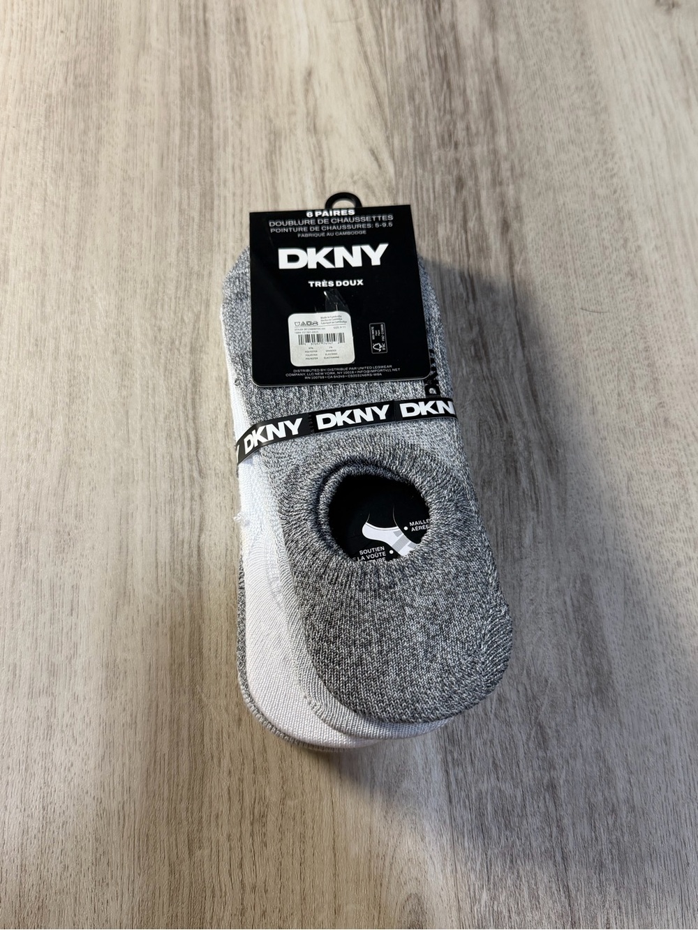 DKNY Women’s No-Show Socks Pack - Gray & White